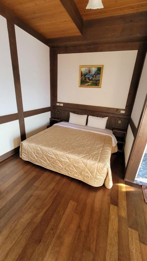 เมเปิ้ลลีฟ ฮอลิเดย์ วิลลา Apartment เหรินอ้าย ภายนอก รูปภาพ