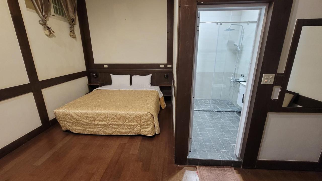 เมเปิ้ลลีฟ ฮอลิเดย์ วิลลา Apartment เหรินอ้าย ภายนอก รูปภาพ